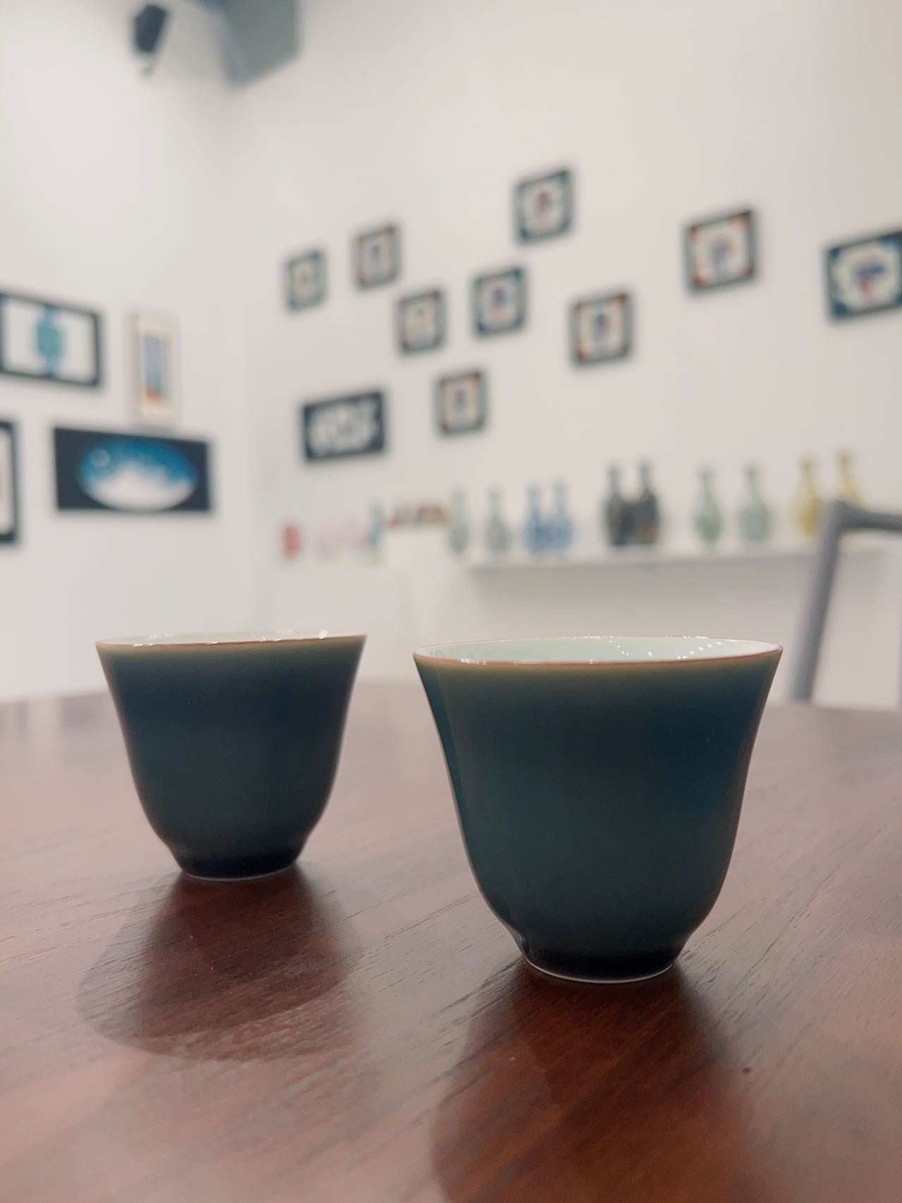 Gray Celadon Glaze Mei Ren Tea Cup(霽青釉美人杯)