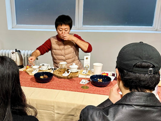 Tea Sensory Analysis: From Aroma to Aftertaste