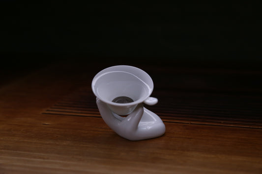 Tea strainer with hand holder — Gong Fu teaware