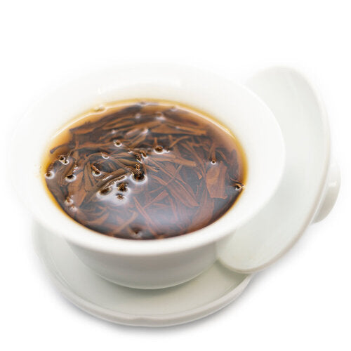 Qi Men Hong Cha (Keemun) — brewed in a gaiwan