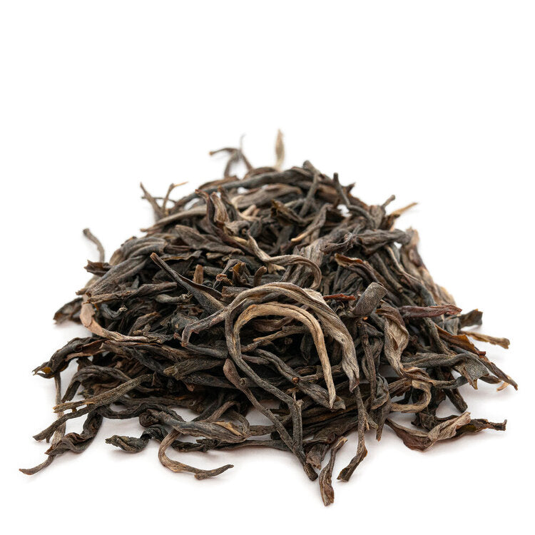 Nan Nuo Shan Ya Kou Zhai — dry leaves